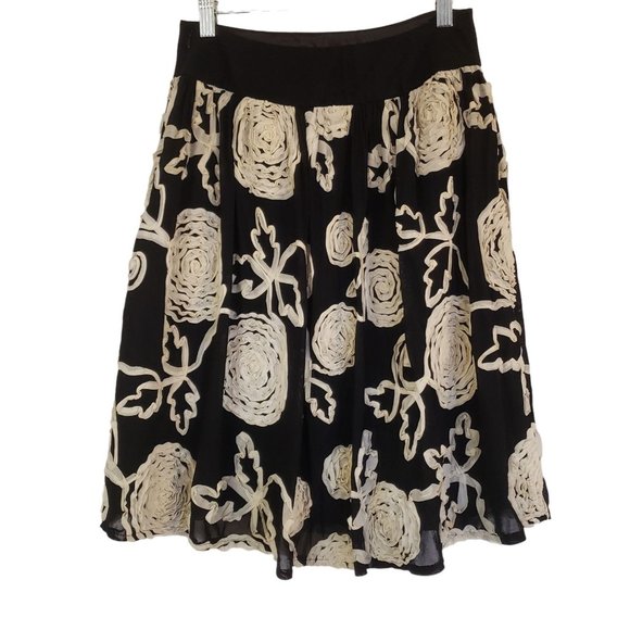 Anthropologie burlap Dresses & Skirts - Anthropologie Burlap silk skirt size Small floral lace black cream new